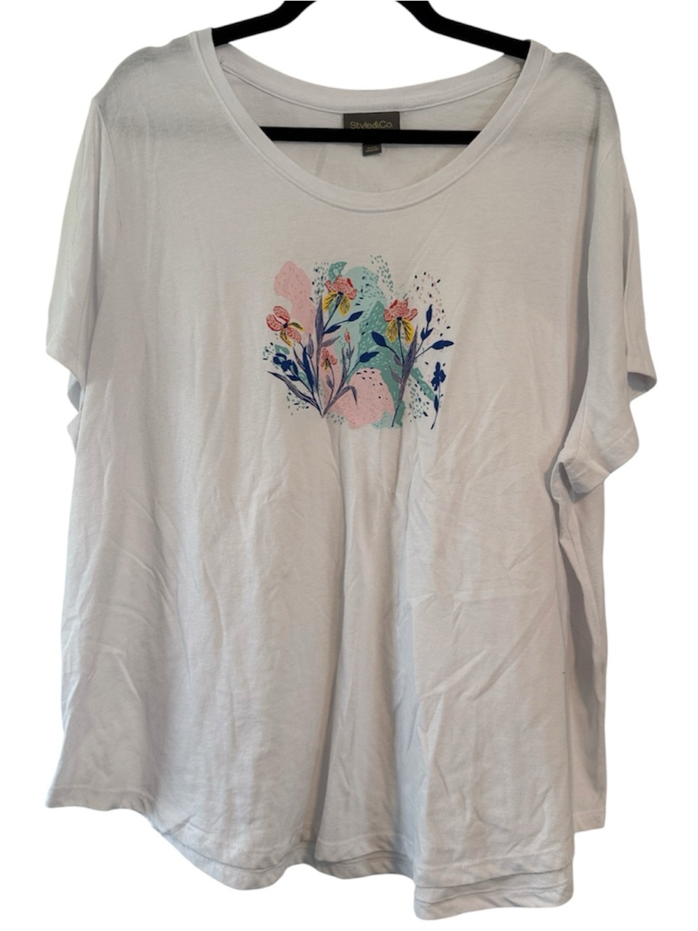 Style & Co White Short Sleeve Tee with Floral Graphic